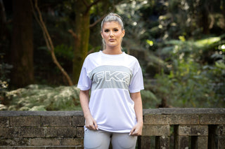 LIGHT WEIGHT ACTIVE SHIRT - WHITE