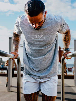 QUICK DRY TRAINING T-SHIRT - LIGHT GREY