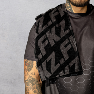 FKZ. MONOGRAM GYM TOWEL