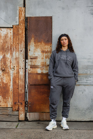 D4/25 TRACK PANTS