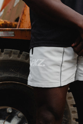D4/25 SHORTS